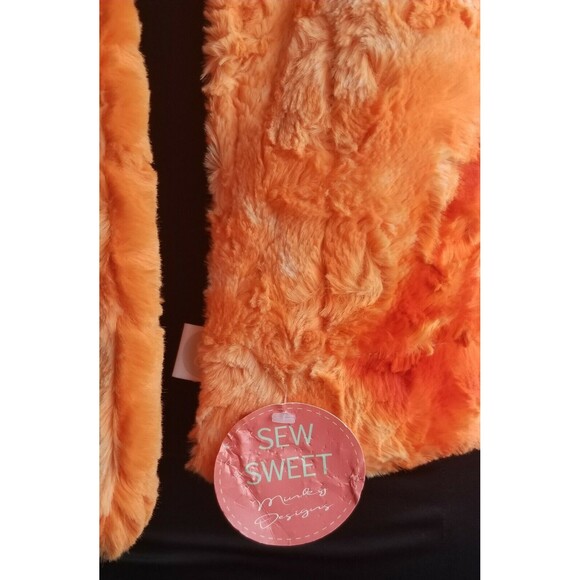 NWT Sew Sweet Minky Designs RARE Reversible Hooded Shawl Wrap Poncho Hoodie Coat - Picture 8 of 10